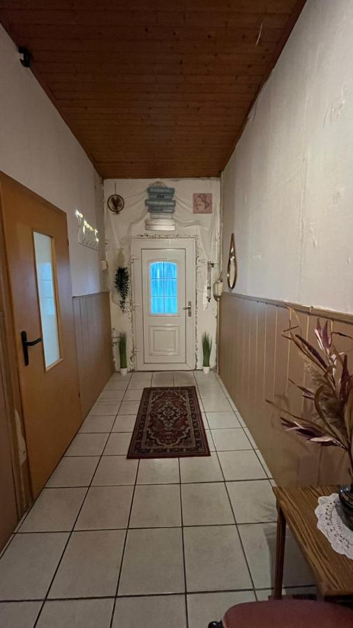 Apartamento Monteure, Ganzes Haus, Schwarzheide, Haus 1 Exterior foto